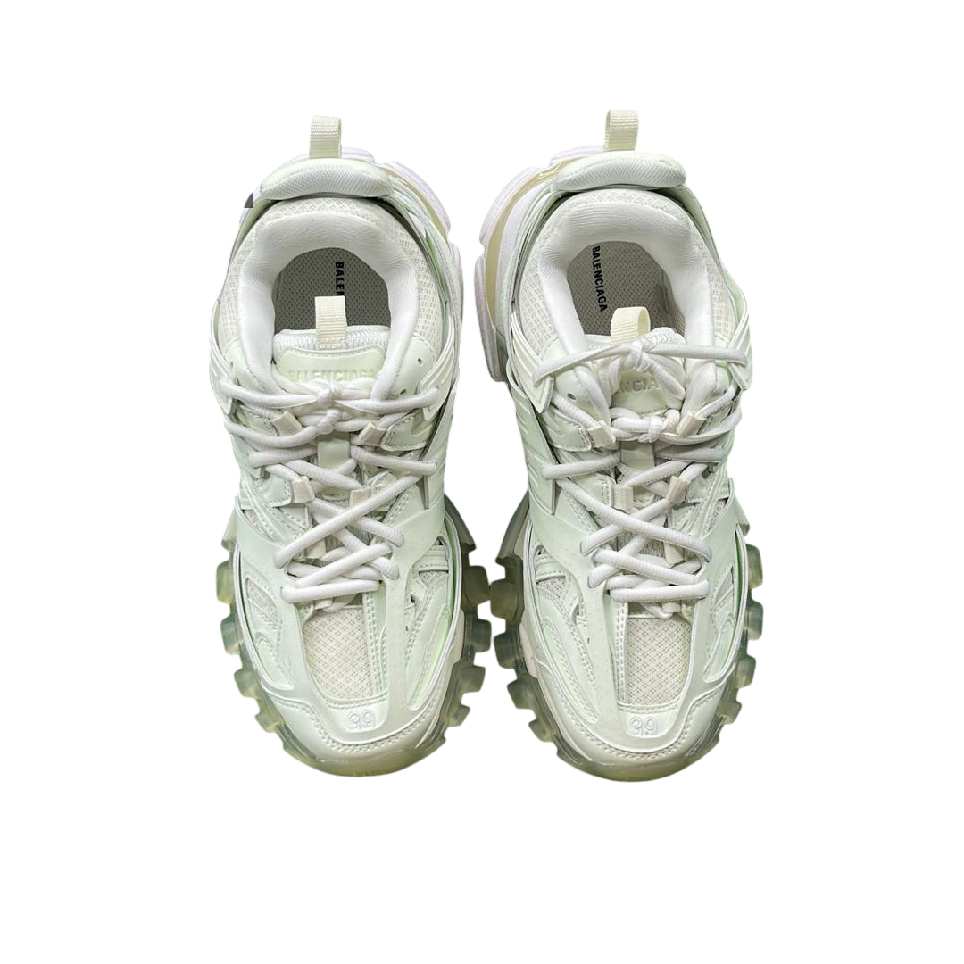 b* track sport shoes 3.0