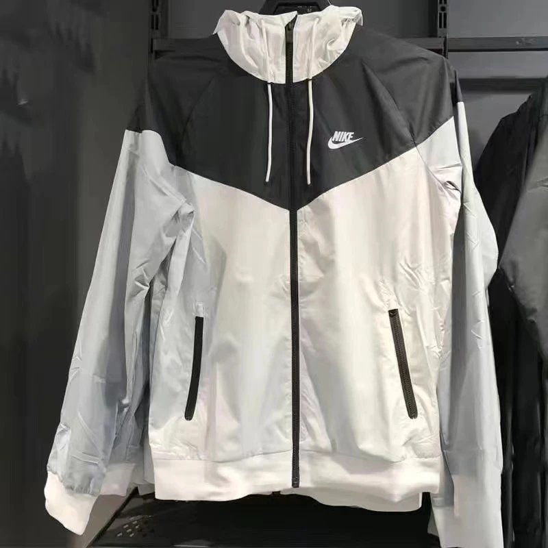 时尚舒适风衣运动服 N*K (非质量问题不支持无理由退换货)
