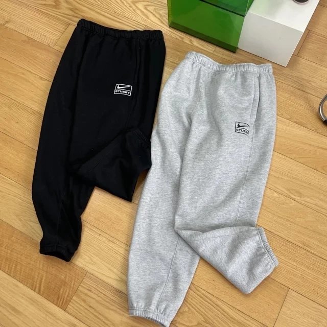 Stu Stuxi Co-branded Crew Fleecelogo 23SS Solid Color Embroidered Logo Pocket Zipper Sweatpants Sweatpants