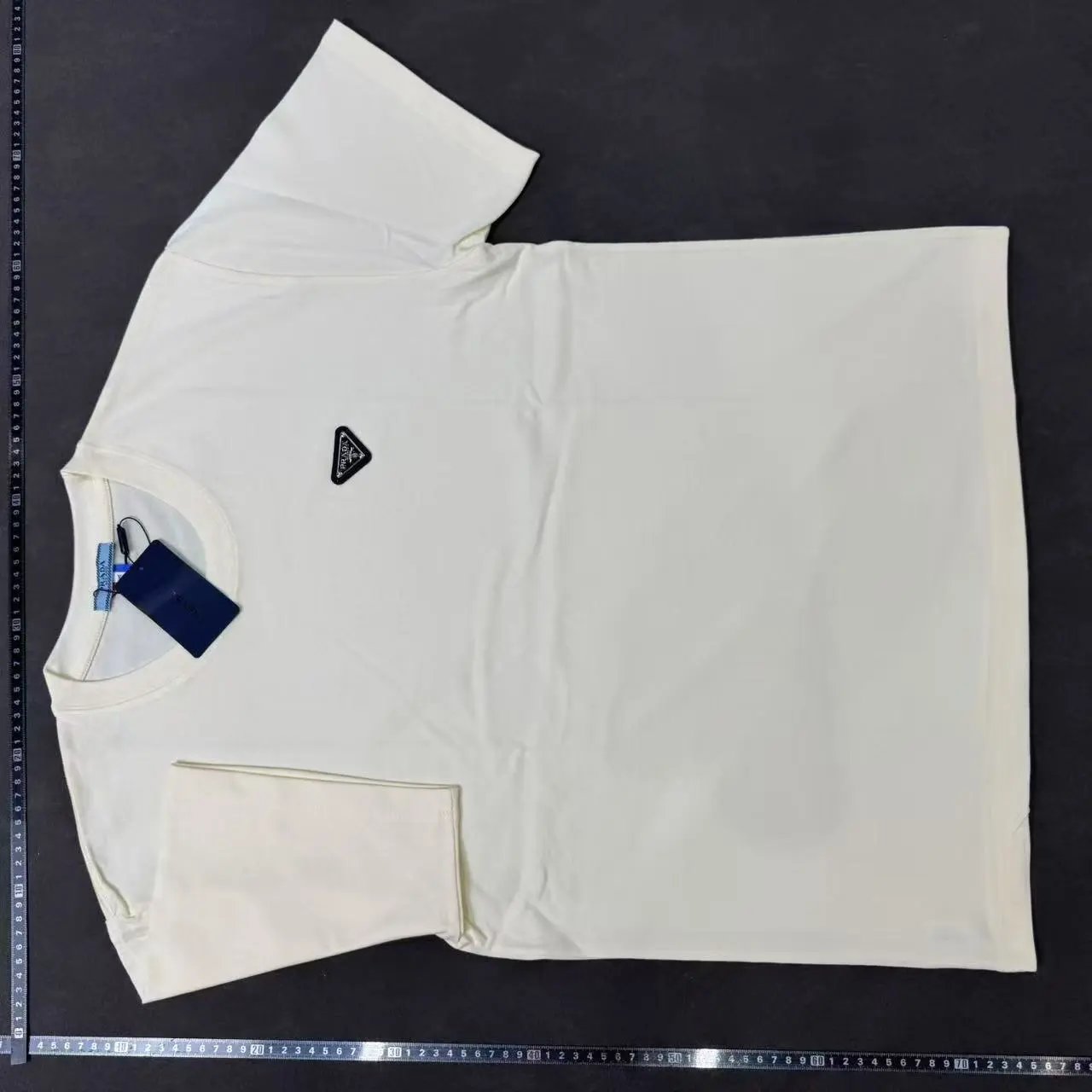 Factory clearance brand t-shirt collection