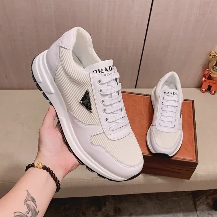 Normal shoes