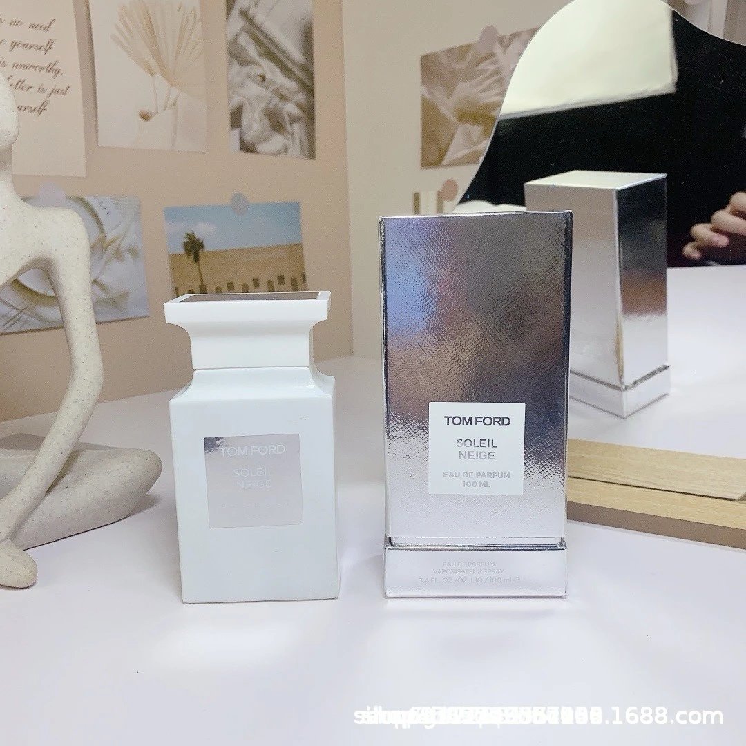 Foreign Trade Vietnam Perfume TF Ebony Agarwood Bitter Peach Thorns Rose Lost Cherry White Musk Perfume