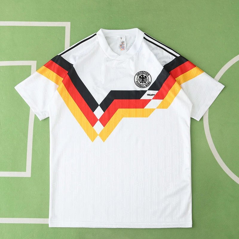 1990 German home stadium Thai version