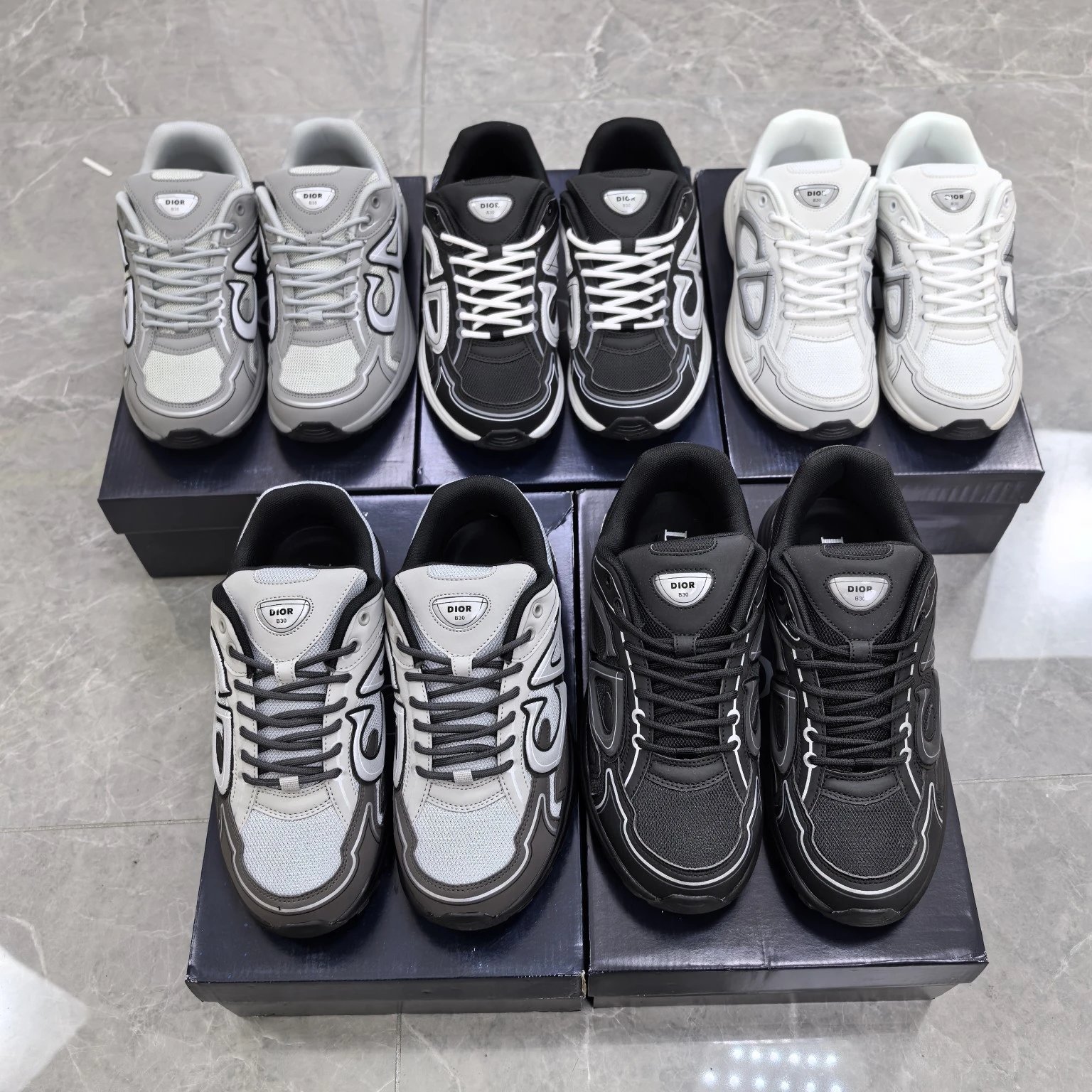 Guangdong Dachang produces Dior B30 Dior mesh fabric low-top sports casual shoes