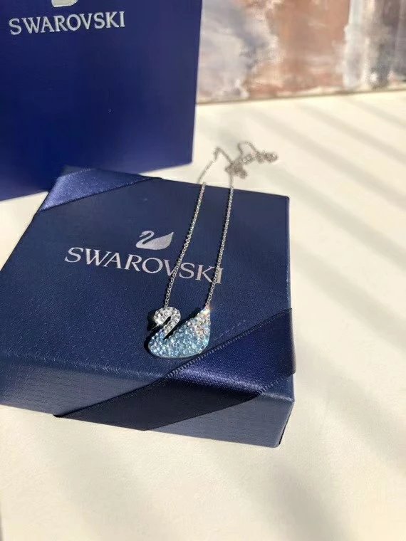 Swarovski gradient blue swan necklace