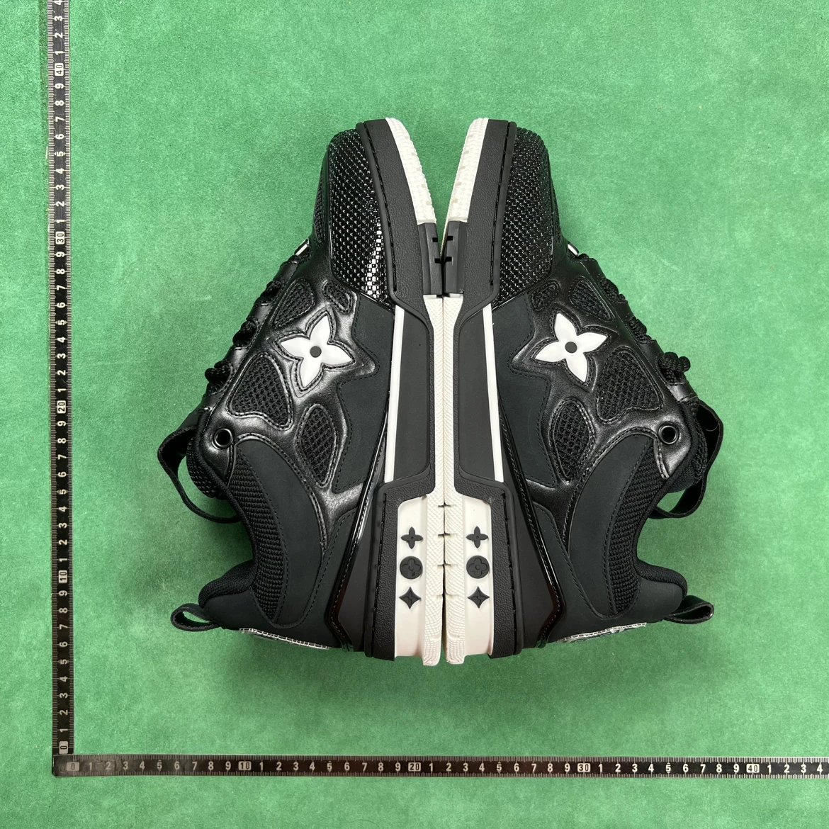 The DC version is shipped from our own factory, the first layer is frosted 1:1