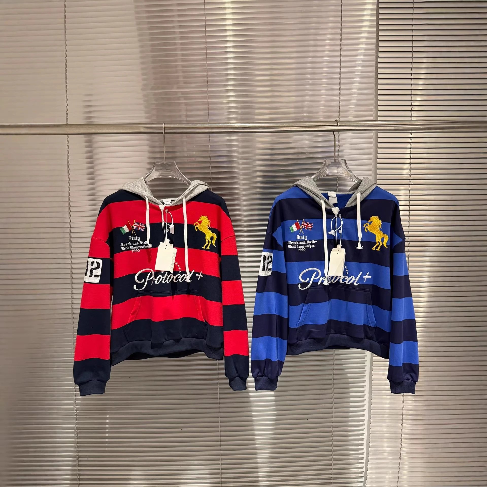 2026 spring and autumn new P @otocol retro striped patchwork slogan war horse breasted hoodie one by one batch
