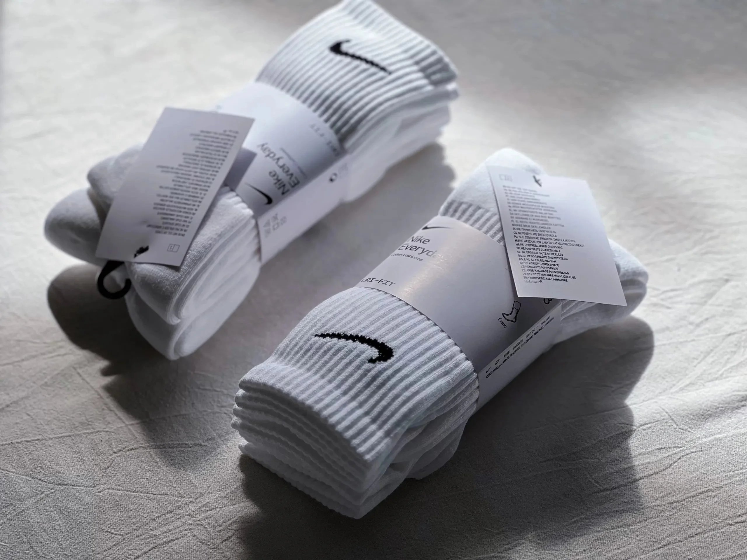 Final goods long tube white card+black 3-pack towel socks