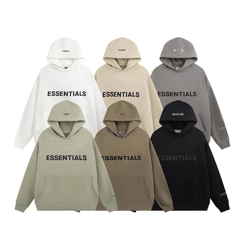New chest logo laminated hoodie