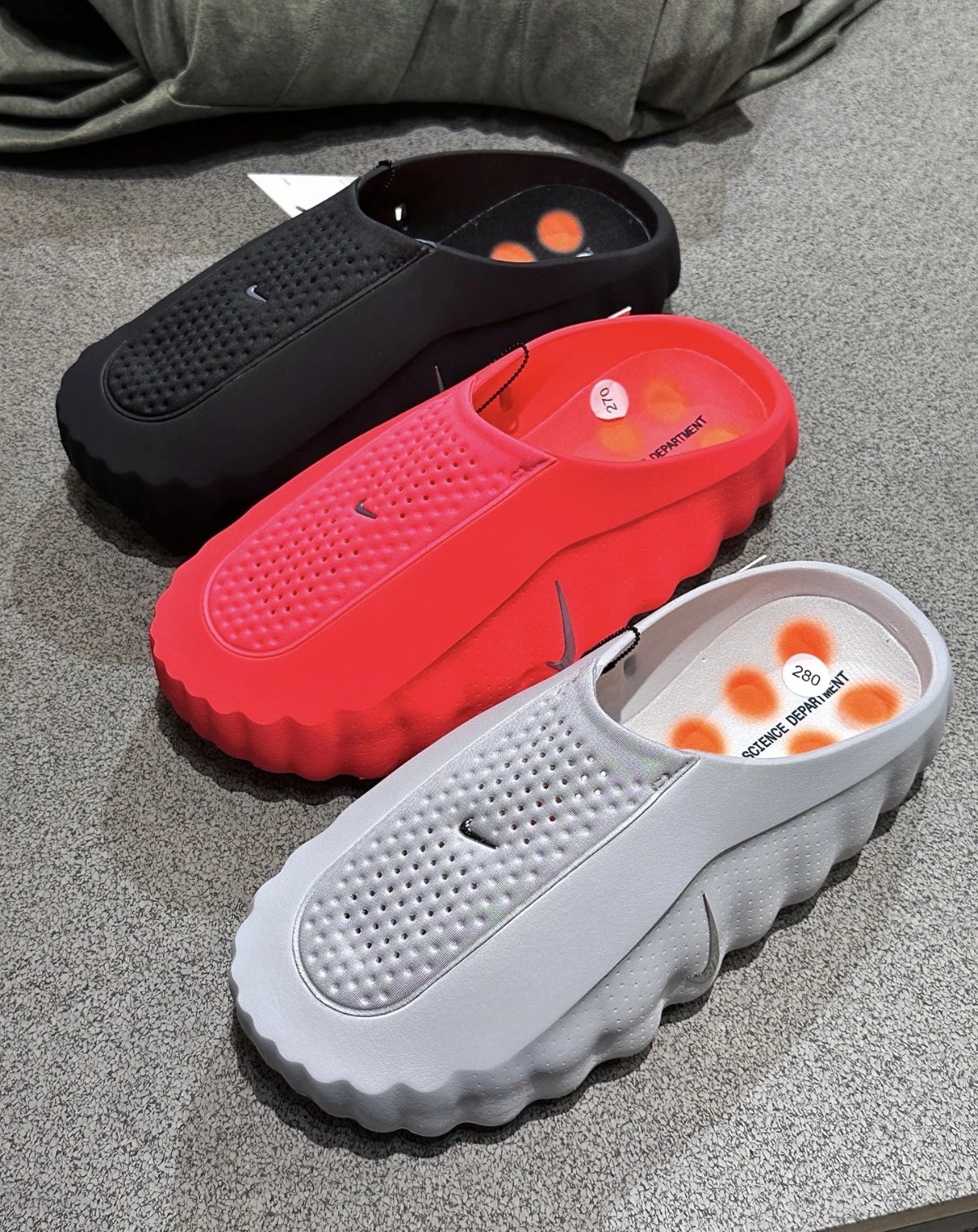 [M version] Mind 001 slippers