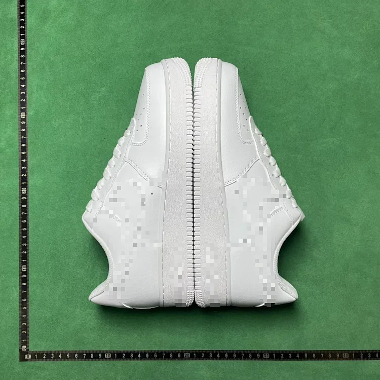 WTG casual sneakers for couples