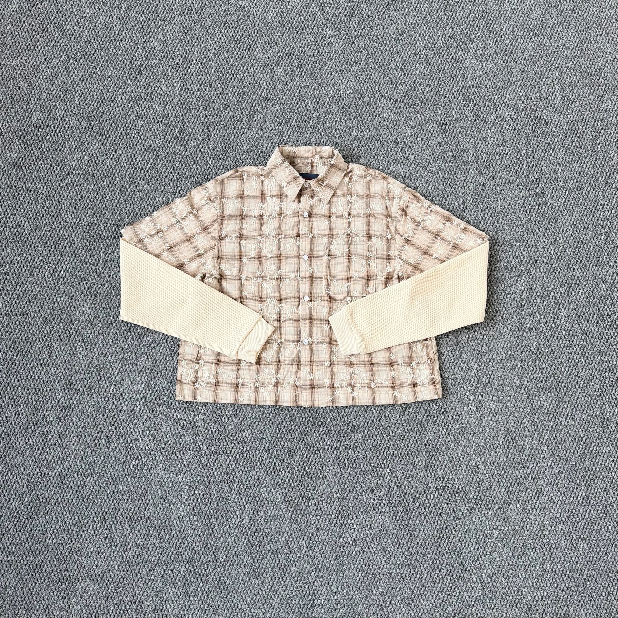 L-jacquard embroidered fake two-piece long sleeve shirt