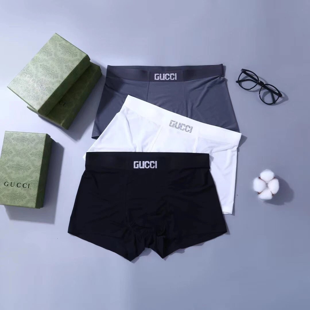 High quality men’s underwear, 3 packs in a box, choose the color 04