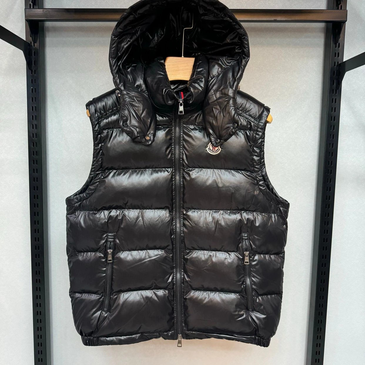 Unisex down vest