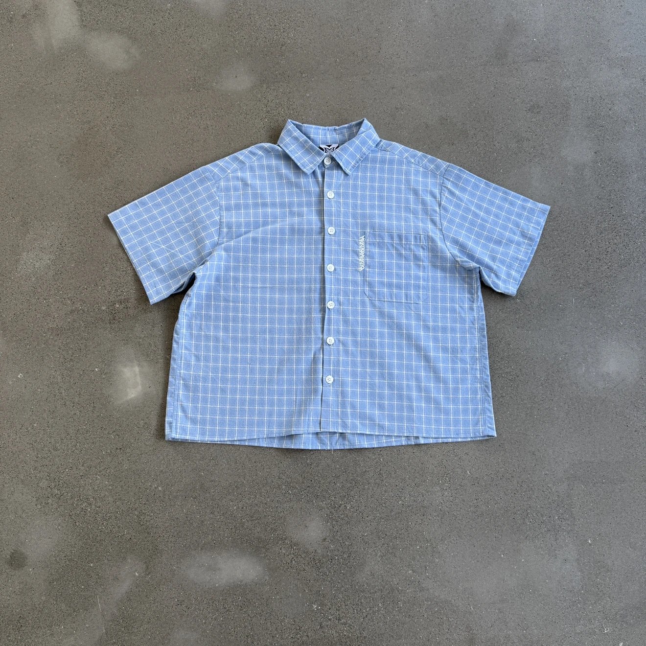 ME plaid short sleeve shirt