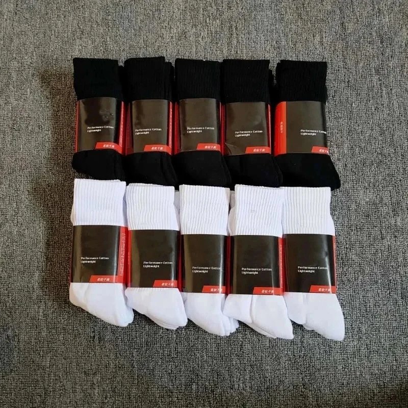 High quality! Solid color high towel bottom sports socks are odor-resistant, breathable and sweat-wicking