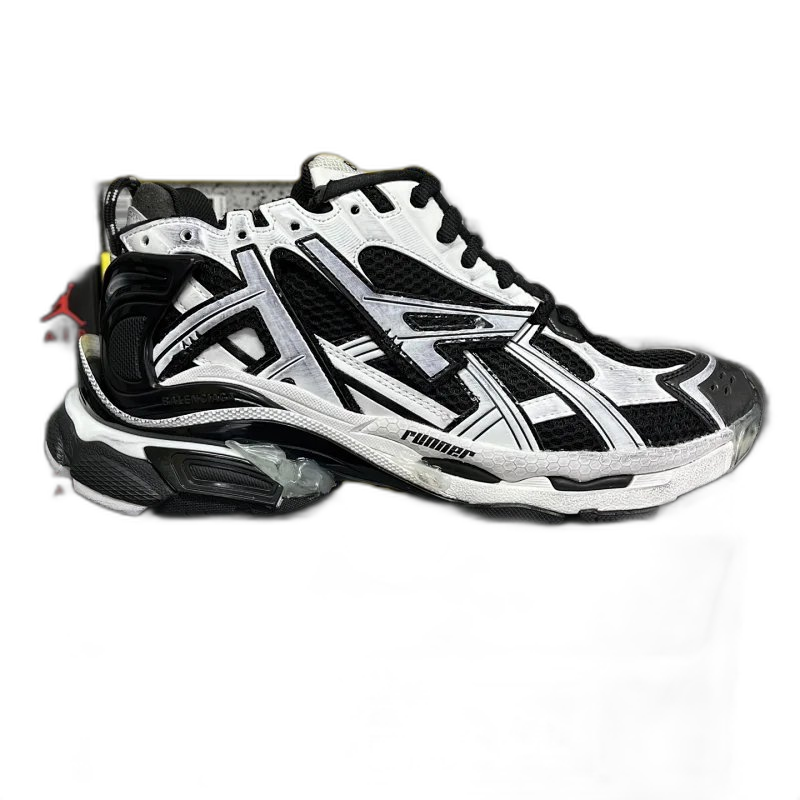 [XA Edition] 7th Generation 7.0 Runner Sneaker
