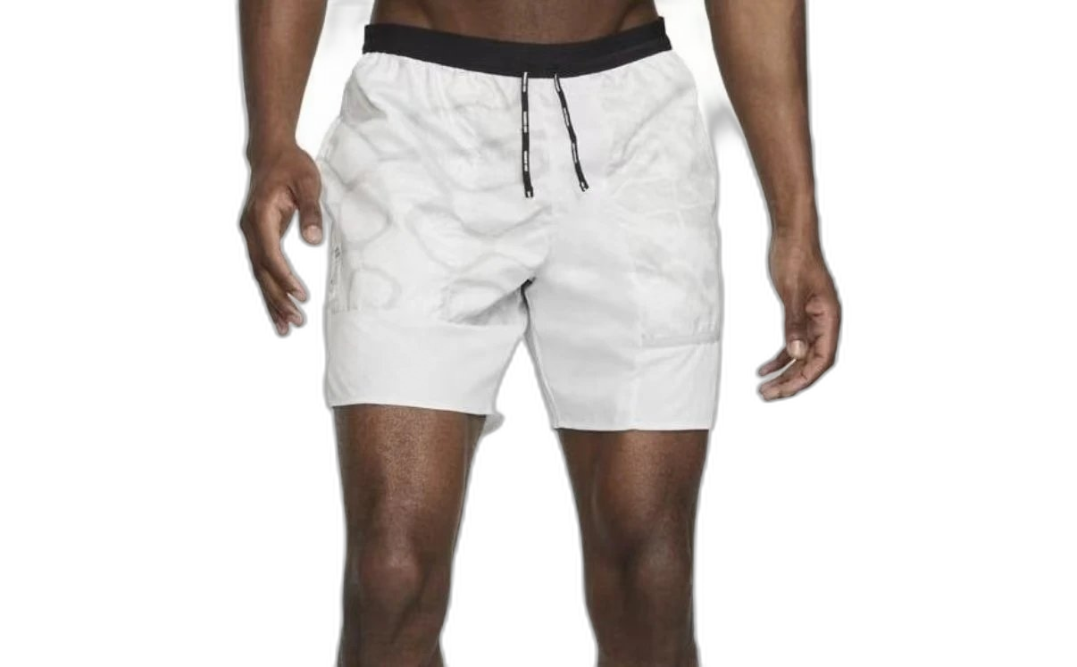 Nik Stride (Black and white) (no quality issues, no return, no exchange)