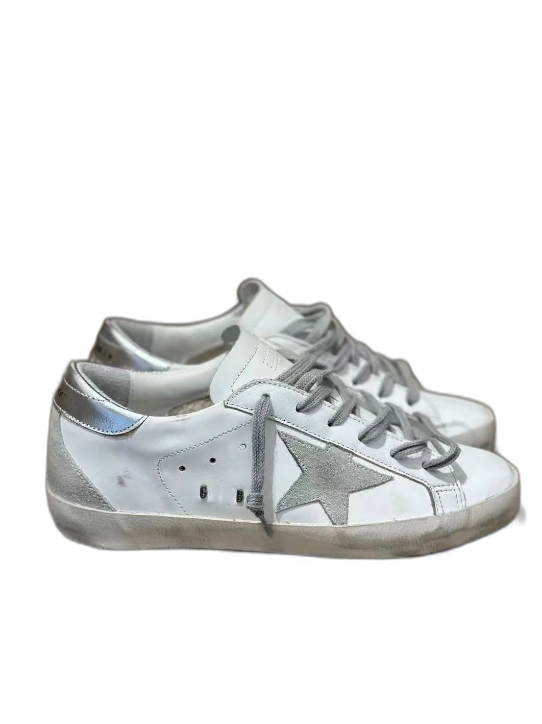 Korean version of the new leather small dirty shoes, women’s inner enhancement, dirty star shoes, old SUPER sneakers, women’s trend