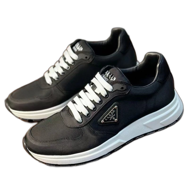 In stock P Family sneakers thick soled casual shoes for men and women, jagged bottom fashion casual shoes, men’s leather, breathable triangle